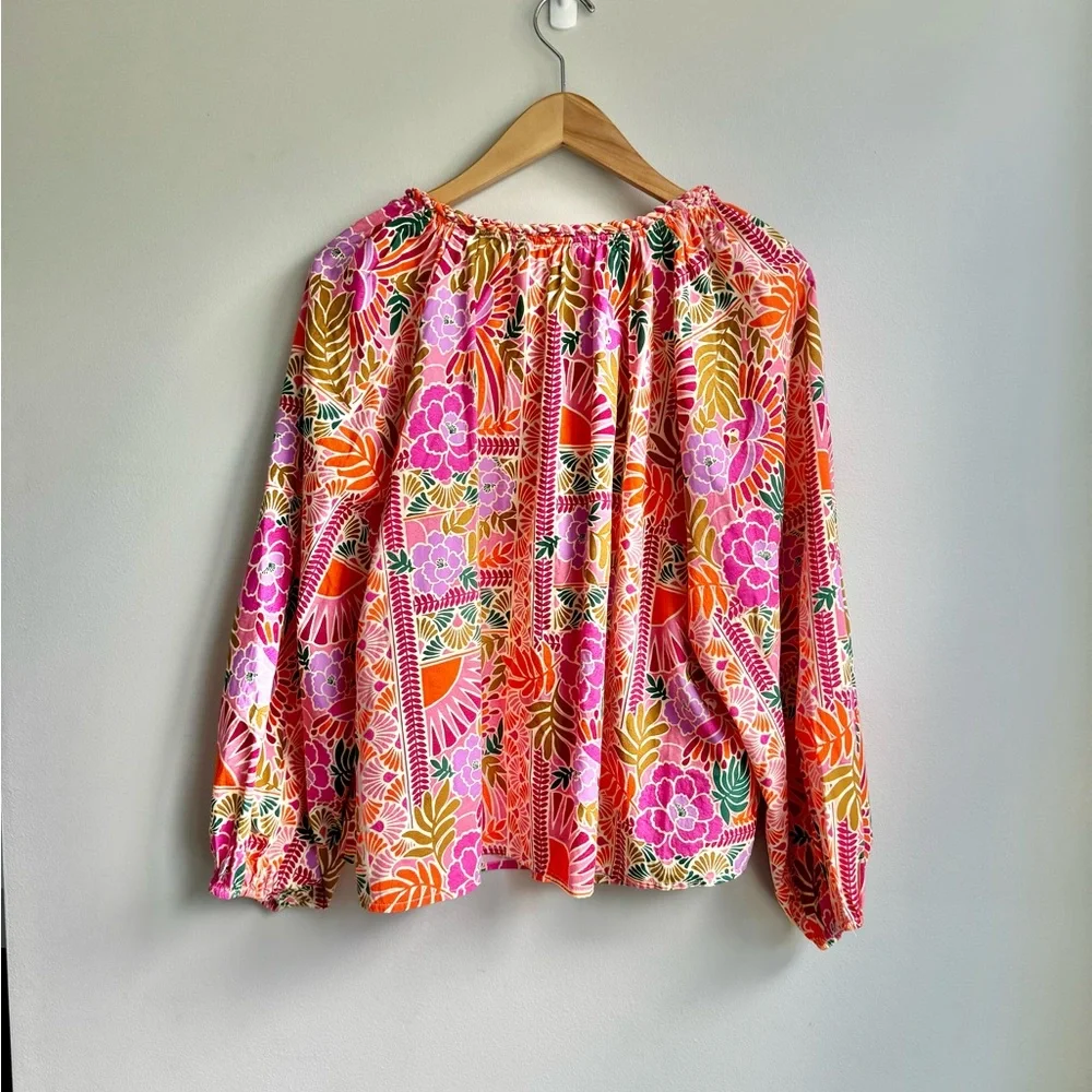 Karlie Toucan V-neck Braid Trim Top Size M - Picture 4 of 11